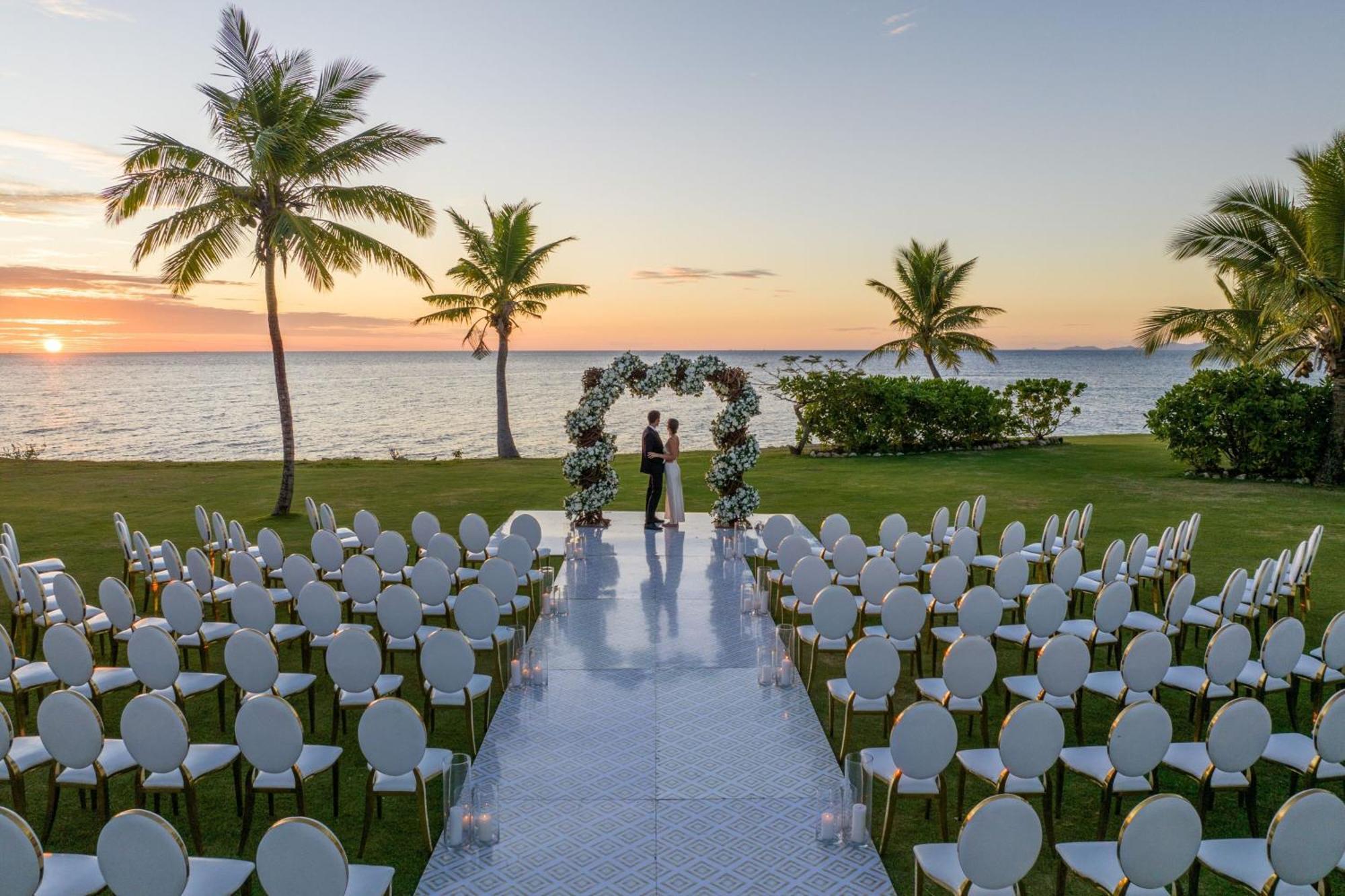 منتجع فيجي ماريوت مومي بييه Momi المظهر الخارجي الصورة Wedding at the Four Seasons Resort