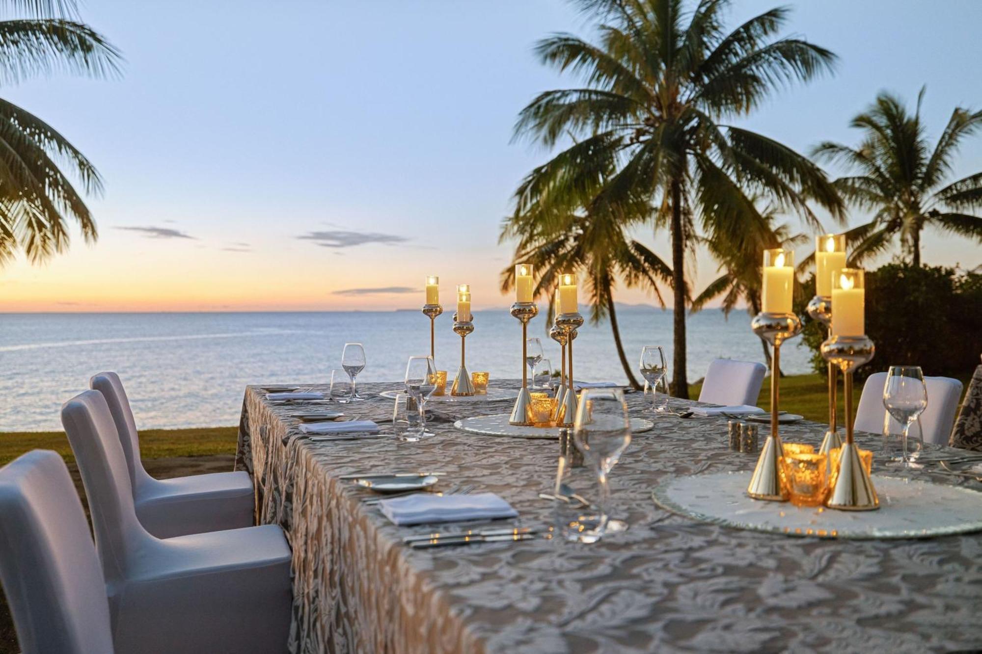 منتجع فيجي ماريوت مومي بييه Momi المظهر الخارجي الصورة The Beachfront Restaurant