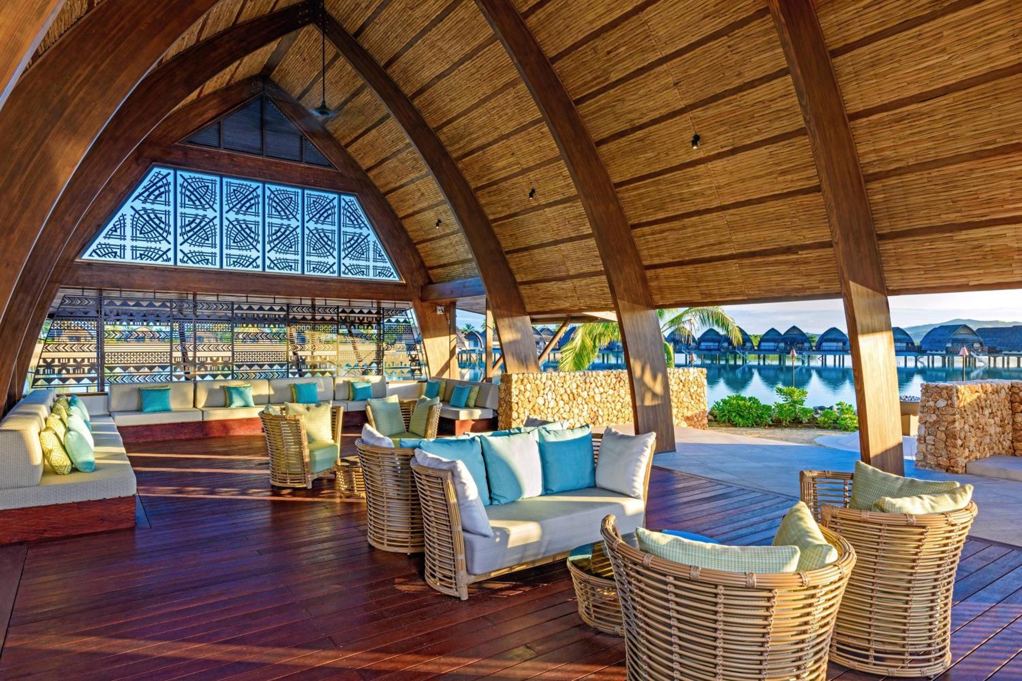 منتجع فيجي ماريوت مومي بييه Momi المظهر الخارجي الصورة The interior of the bar